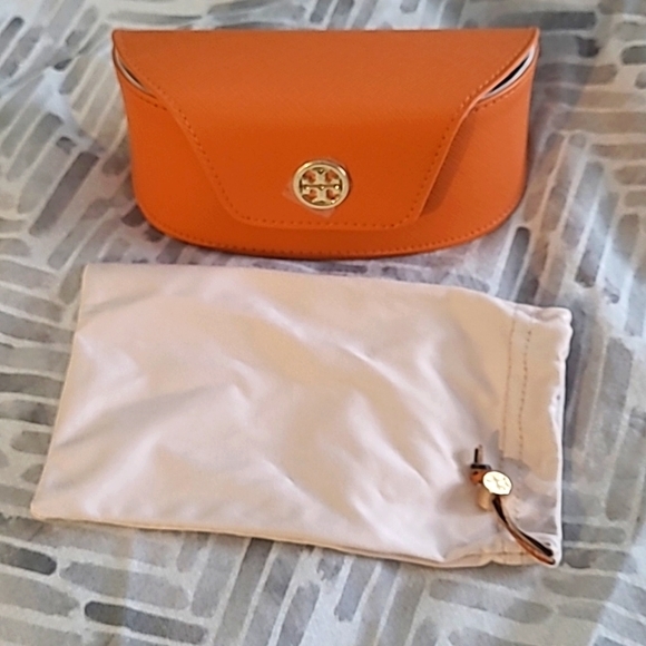Tory Burch sunglass case & pouch - Picture 1 of 8
